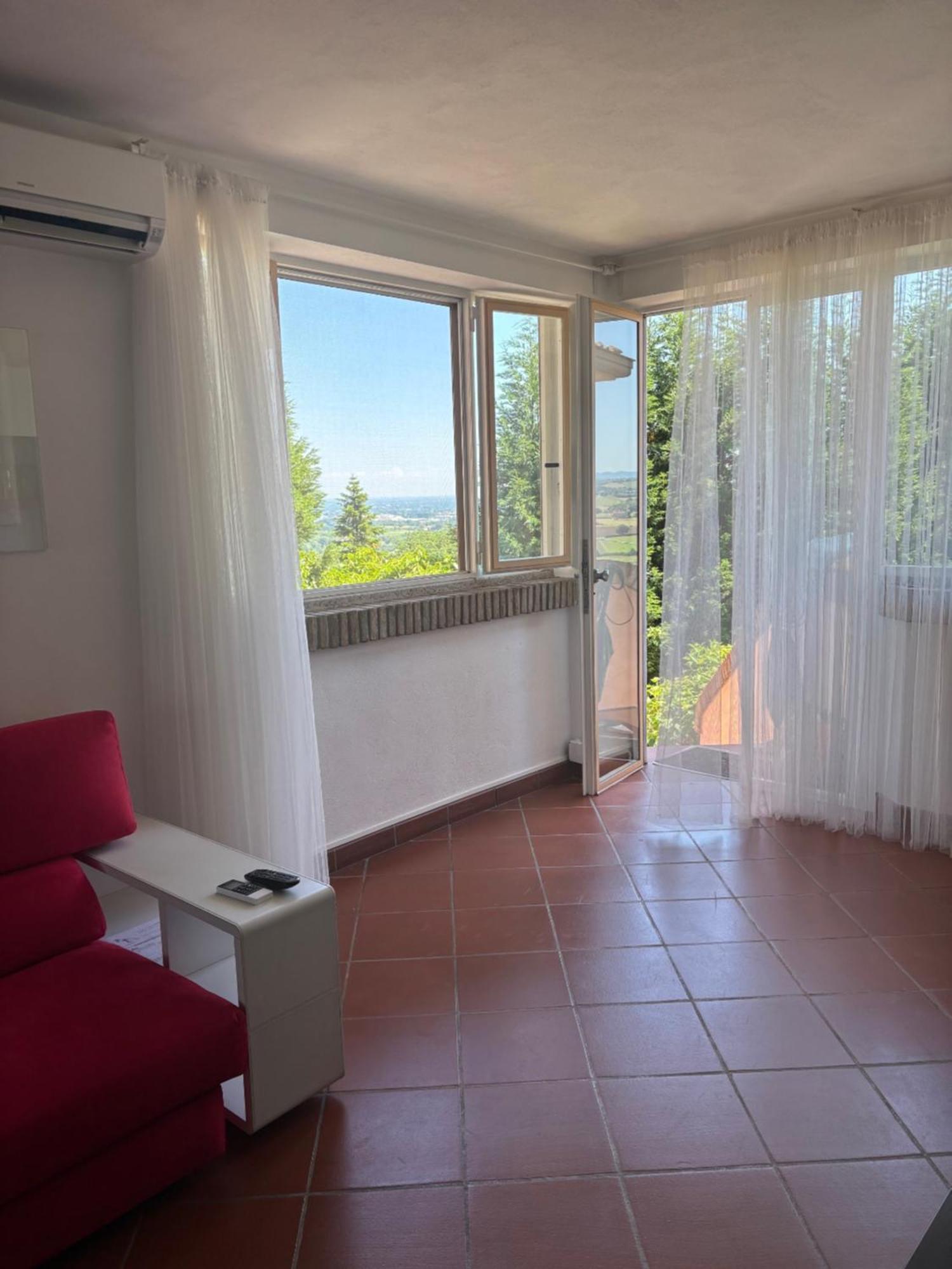 Villa Isella Маранело Екстериор снимка